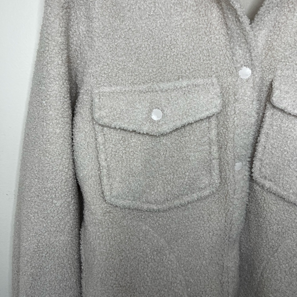 Abercrombie & Fitch Women’s XS Beige Fleece Button Up Shirt/Jacket Mint - Picture 6 of 11